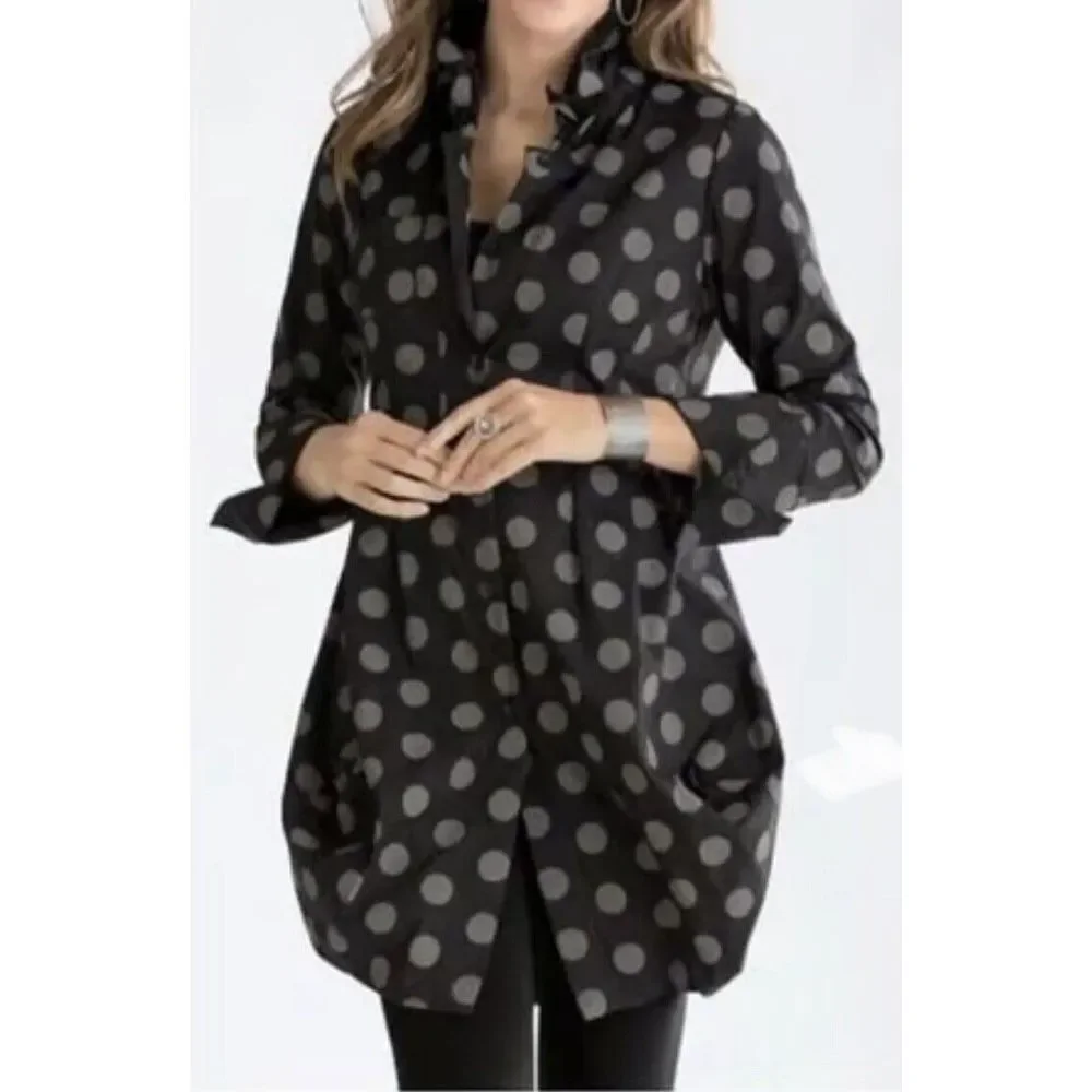 NWOT — Comfy USA Tunic Women's Large Black Gray Polka-Dot Button Up High Low - Picture 1 of 7